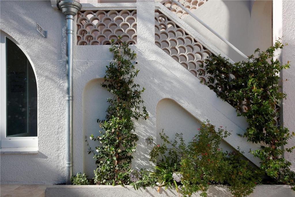 Residence Aragon Juan-les-Pins Exterior photo